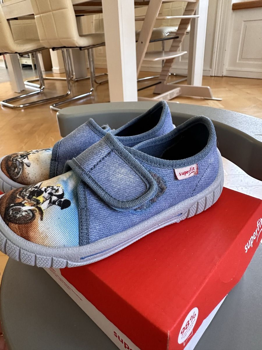 Superfit Schuhe für Jungen: Superfit Gr. 25 Indoor Shoes – Gebraucht aus Horgen von ger_2y92 1