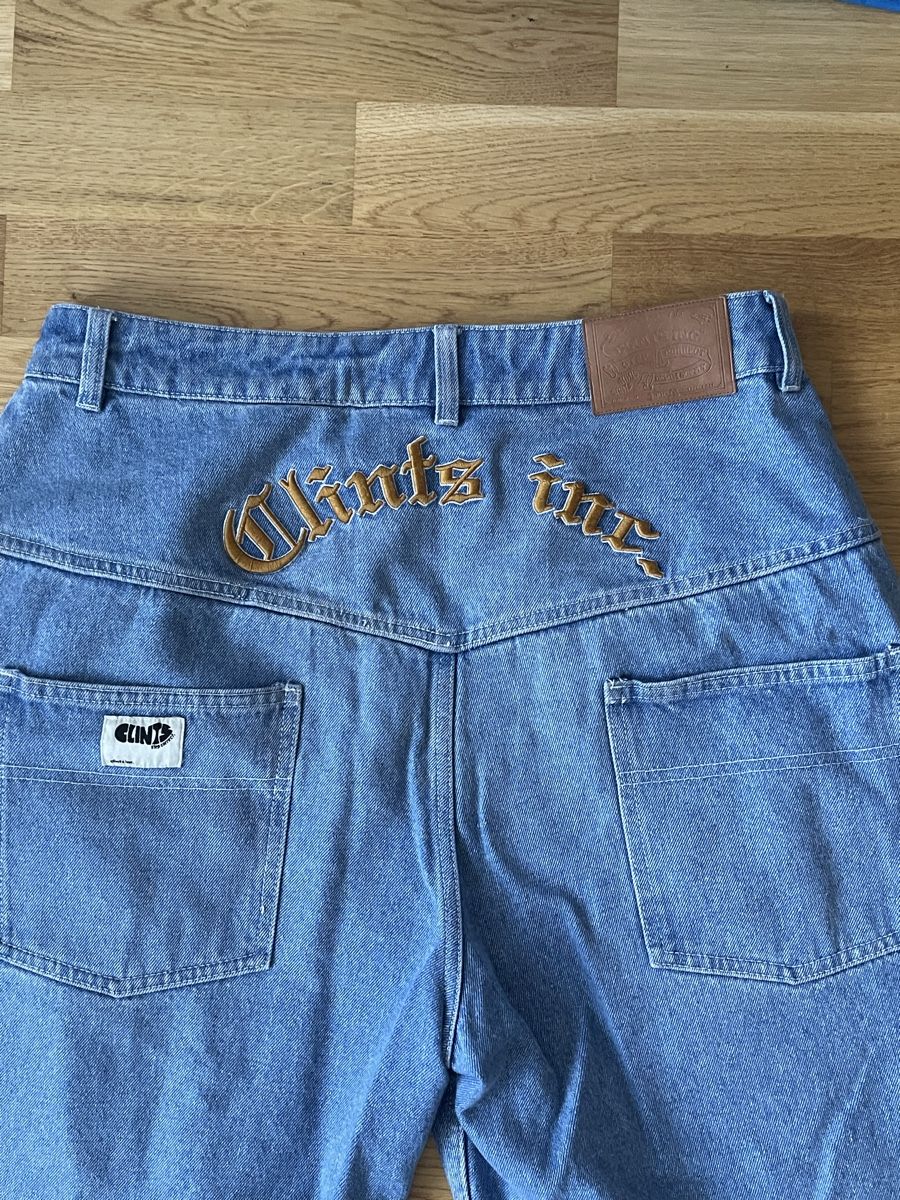 Jeans: Jeans Clint’s – Usato da Genève venduto da Elisabeth.17 3