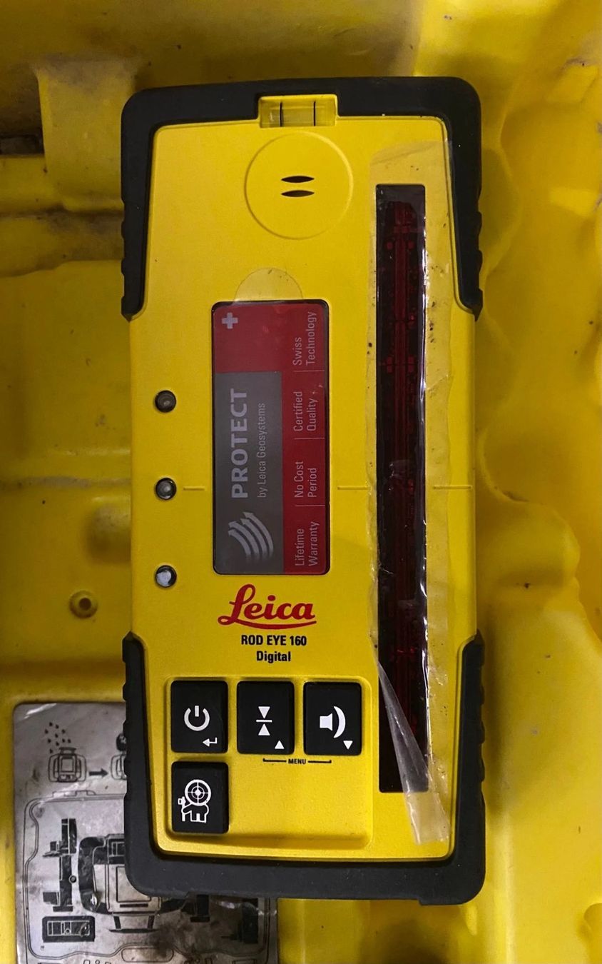 Leica Fernbedienungen: Télécommande Laser Leica Rod Eye 160 neuve – Neu und originalverpackt aus Echallens von Zenini_Outillage