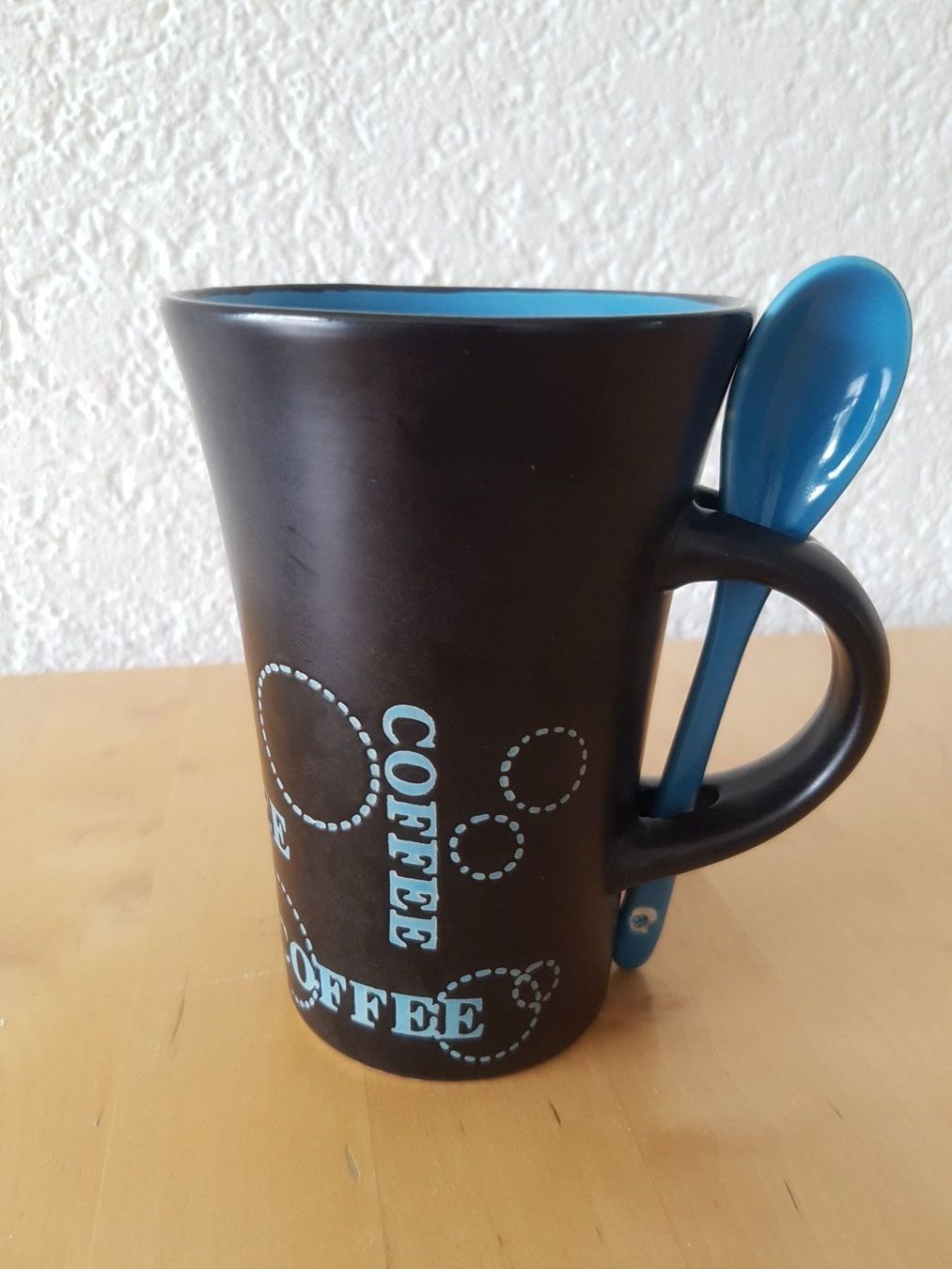 Tazze: Kaffeetasse mit Löffel – Usato da Allschwil venduto da Vca77