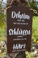 Edelrost Schild „Deheim isch da...“