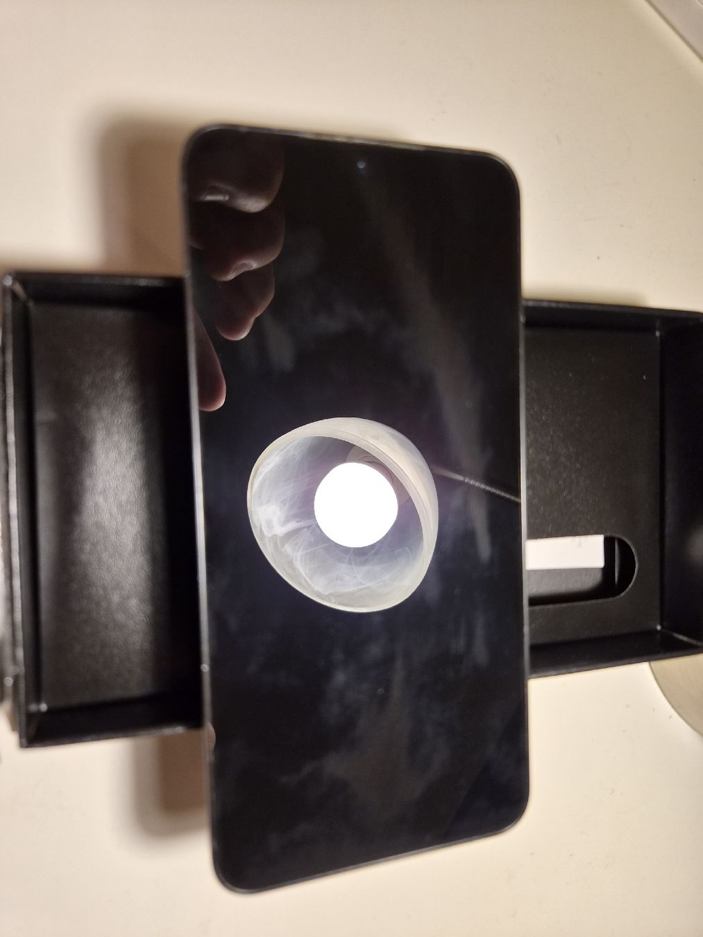Samsung Handys / Smartphones: Samsung Galaxy S24 ( Gebraucht ) – Gebraucht aus Diemerswil von tan_jyx8 3