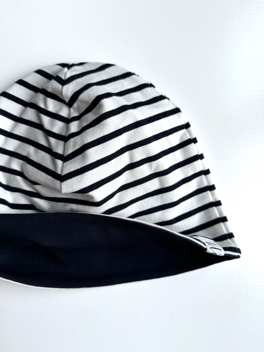 Copricapi, berretti & cappellini: NEUE Beanie/Mütze Gr.53 /54 – Nuovo e nell'imballaggio originale da St.Gallen venduto da Isnisodo 1
