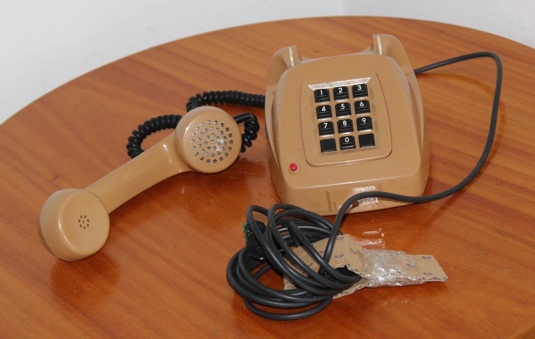 Telefoni: Vintage Telefon 80er – Usato da Locarno venduto da fripui 2