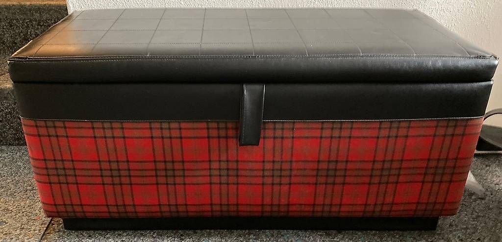 Truhen: Retro-Truhe – Gebraucht aus Herzogenbuchsee von jemar