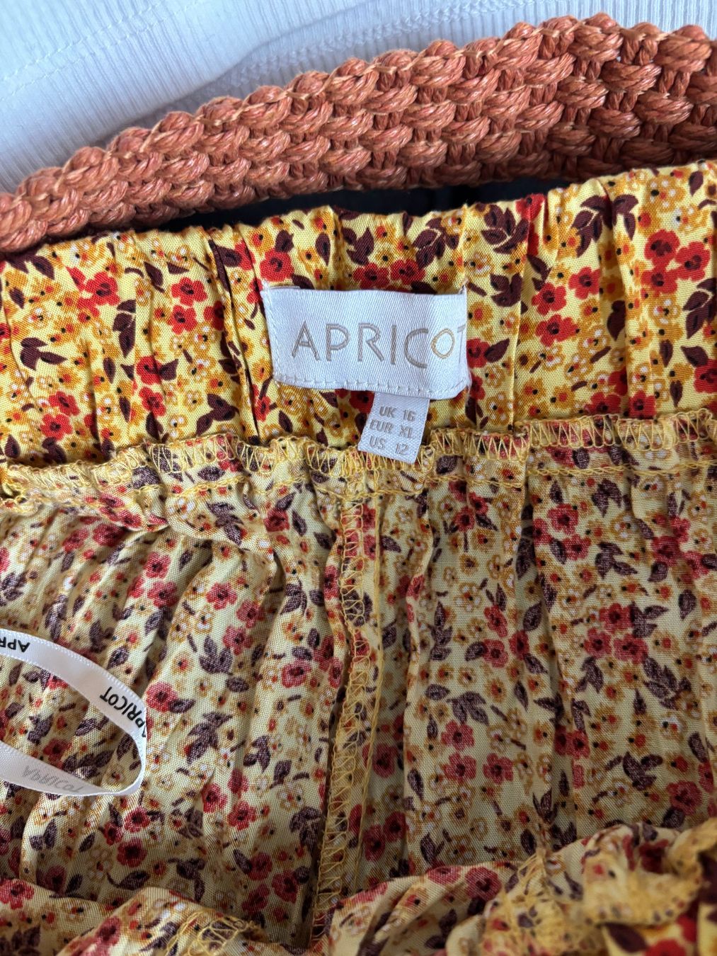 Gonne: APRICOT Rock midi neu – Nuovo (secondo la descrizione) da Merishausen venduto da yourdream 2