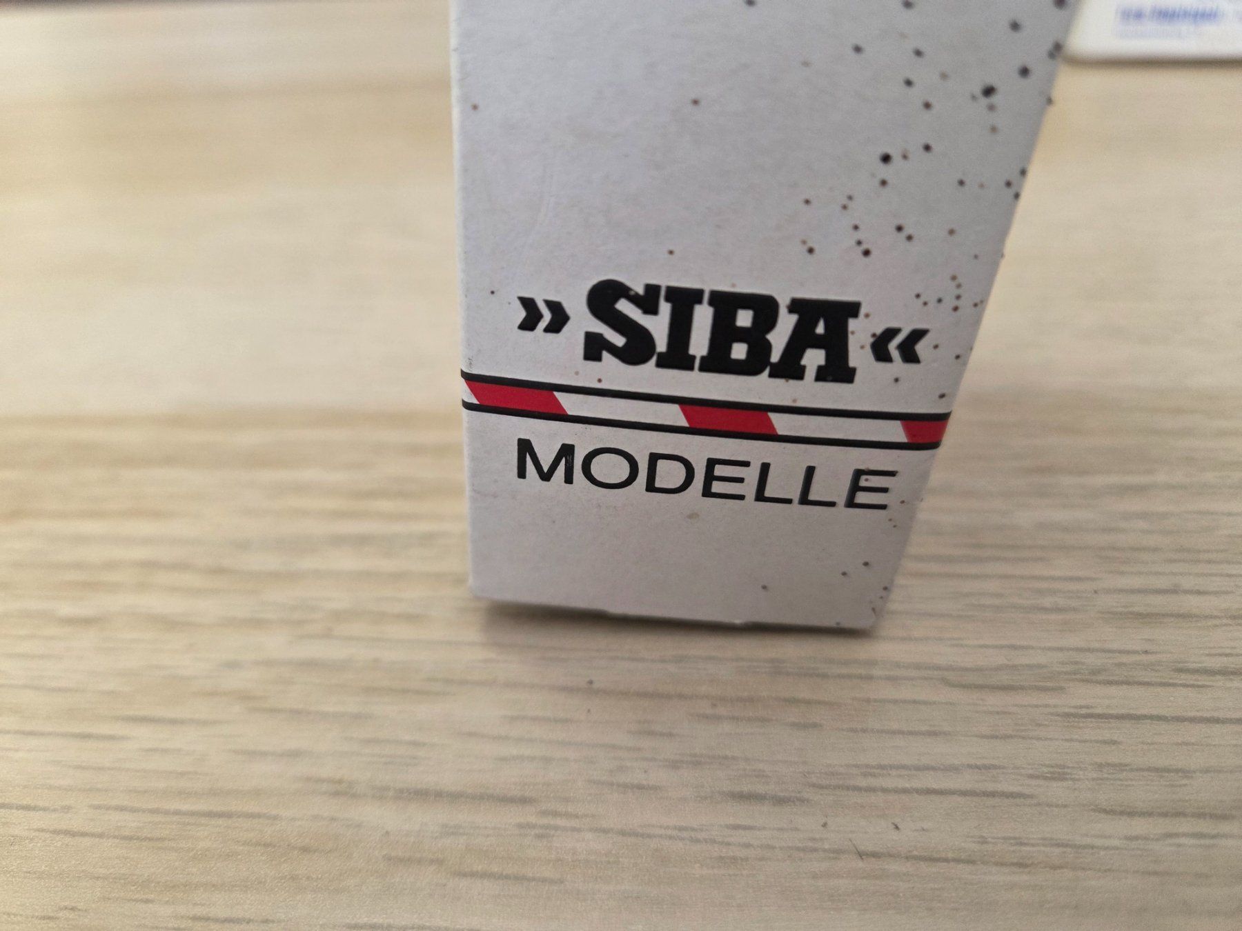 Modellini di ferrovie: Siba N 3207 Licht-Blocksignal – Nuovo e nell'imballaggio originale da St-Aubin-Sauges venduto da Lo_Go 2