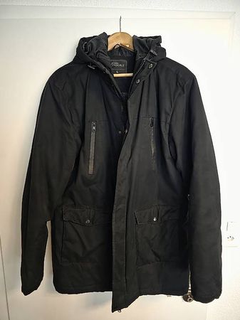 Urban Classics Herren Winterjacke schwarz Größe L