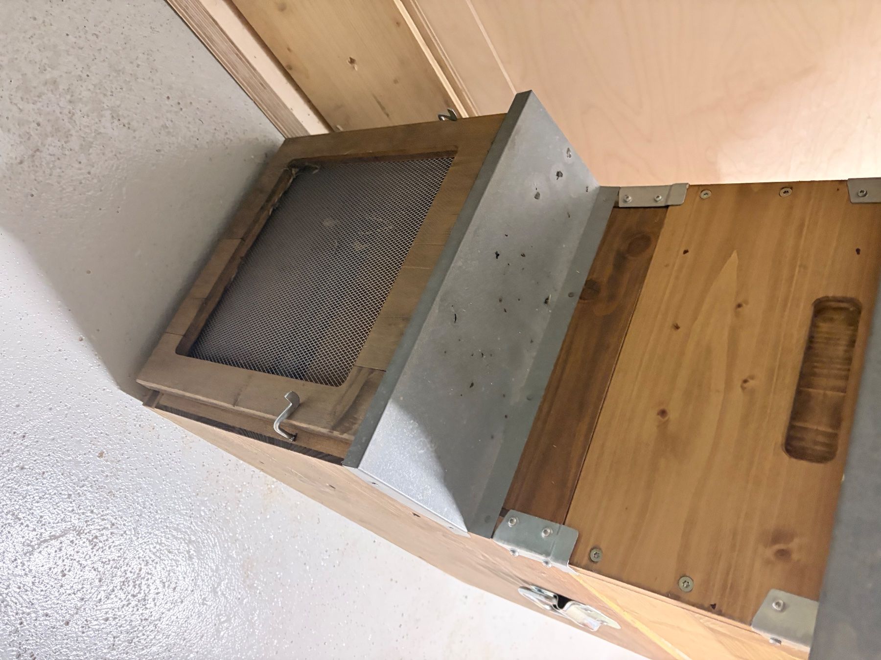 Alveari: Bienen Magazin CH-Mass, 2 Stück – Usato da Triesenberg venduto da Chefkoch20 6