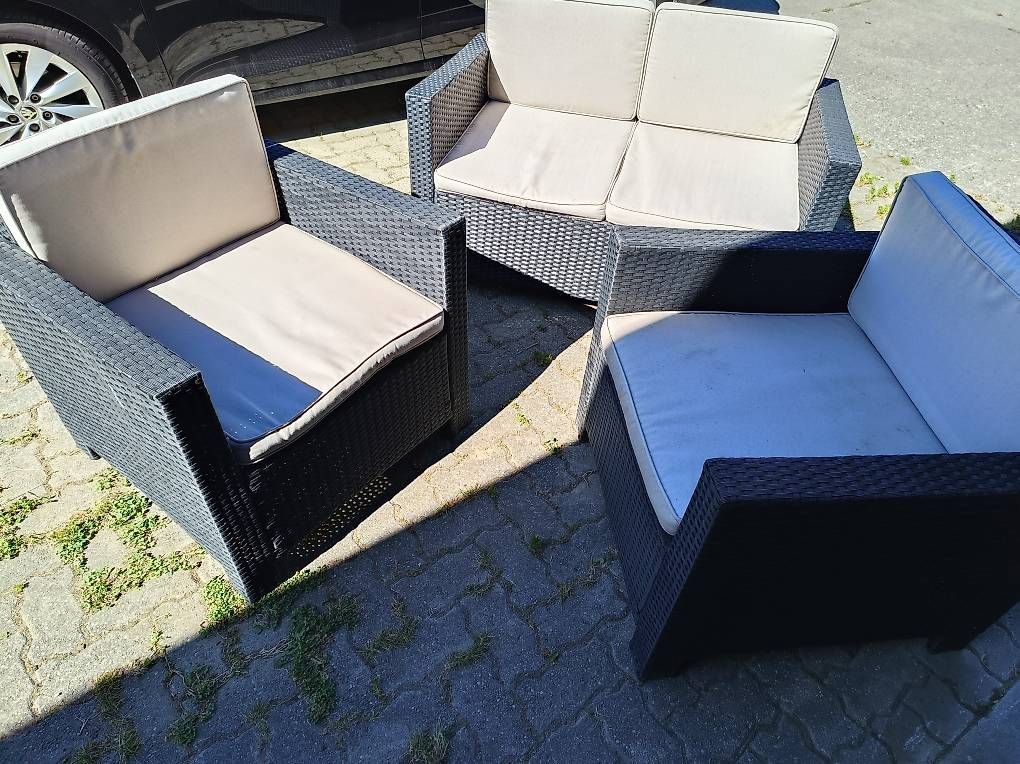 Set di tavolo e panche: Gartenmöbel-Set – Usato da Münchenbuchsee venduto da Filou82 1
