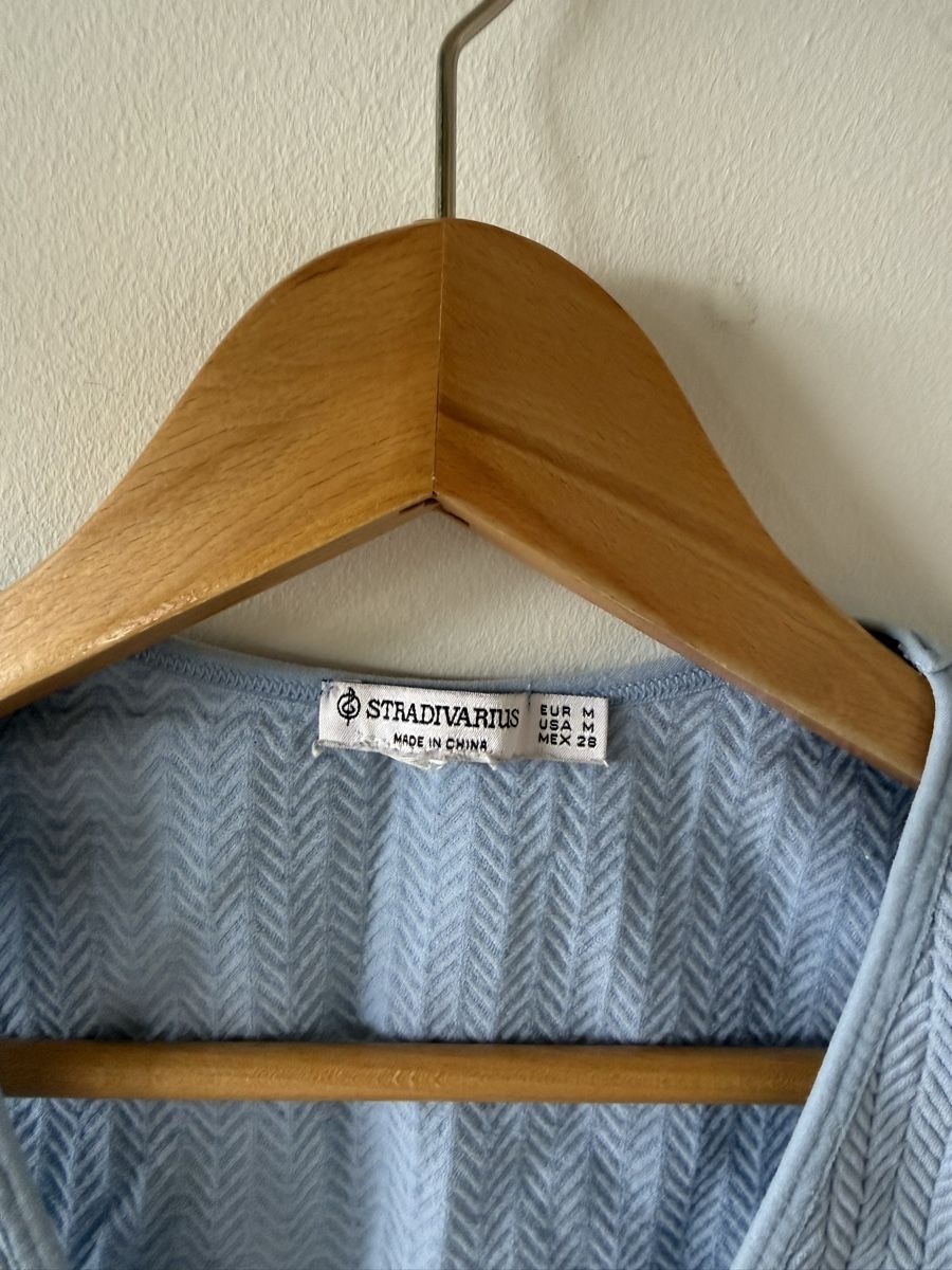 Stradivarius Top: Crop top bleu Stradivarius taille M bon état – Usato da Cormondrèche venduto da ali_9zh5 1