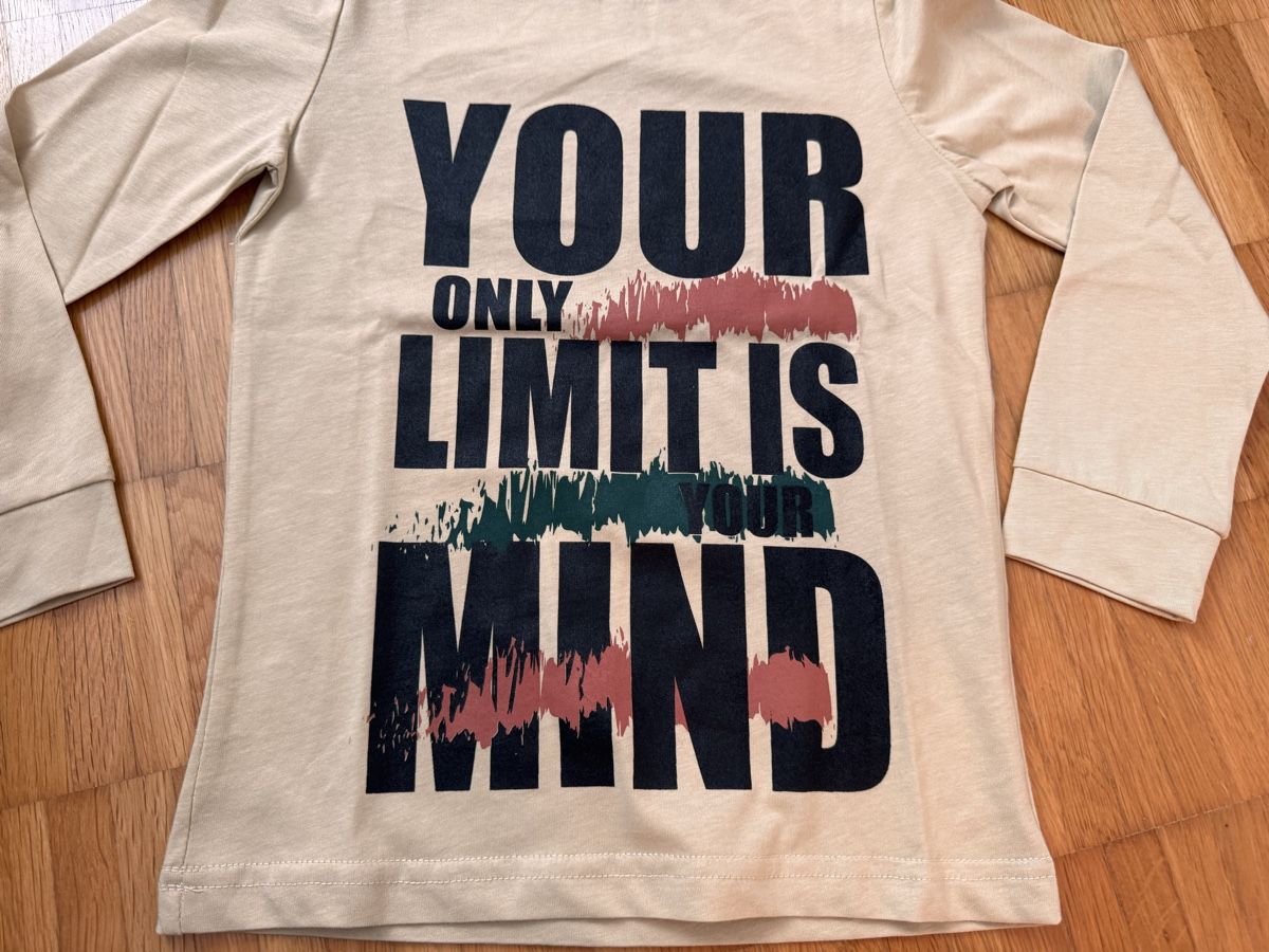 Pullover & Sweatshirts: Langarmshirt mit Spruch "YOUR ONLY LIMIT IS YOUR MIND"Gr.128 – Neu und originalverpackt aus Jona von Good_luck1_ 1