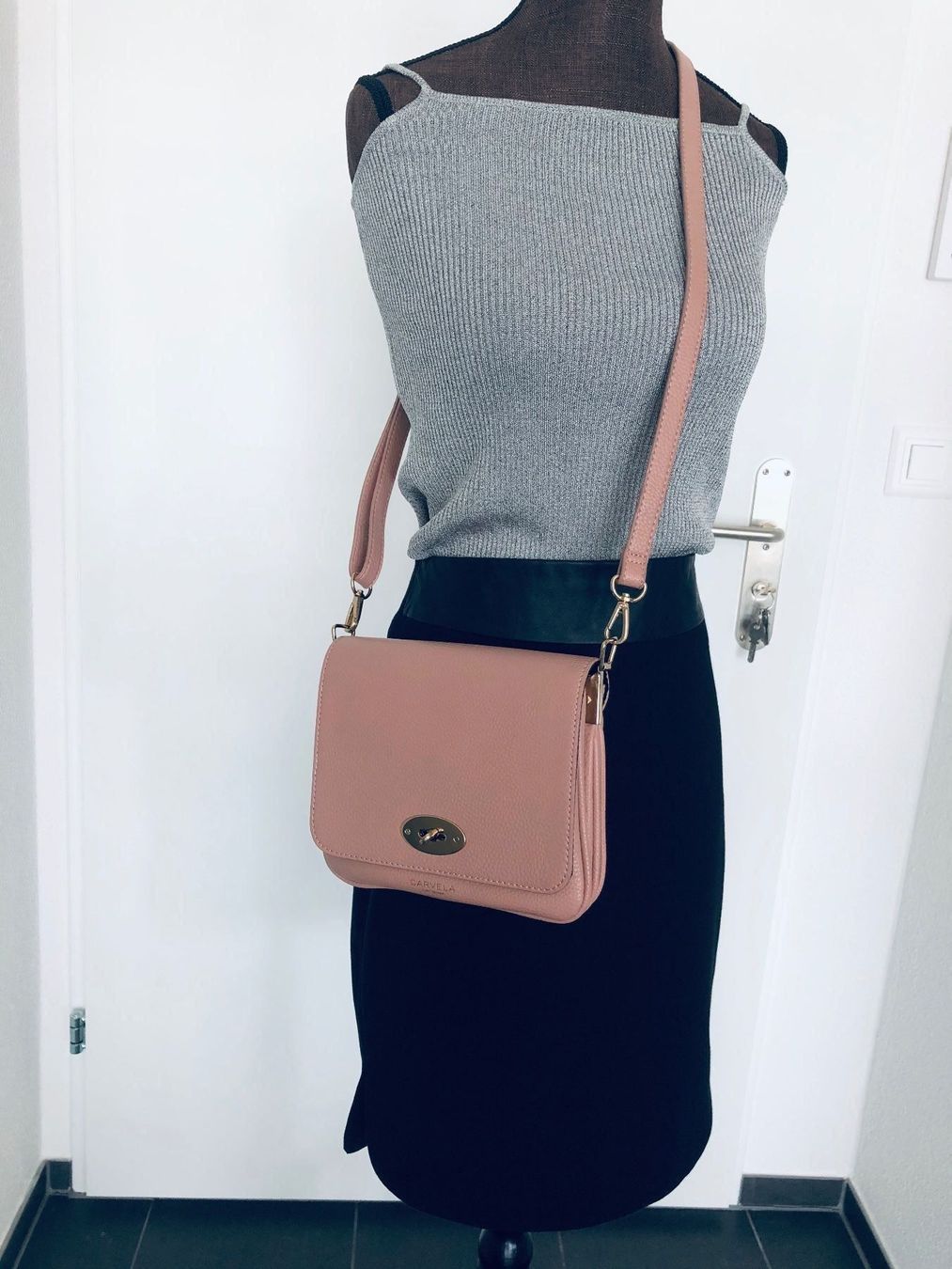 Borse da donna: CARVELA Kurt Geiger Leder Tasche NEU – Nuovo (secondo la descrizione) da Winkel venduto da Luxtime 5