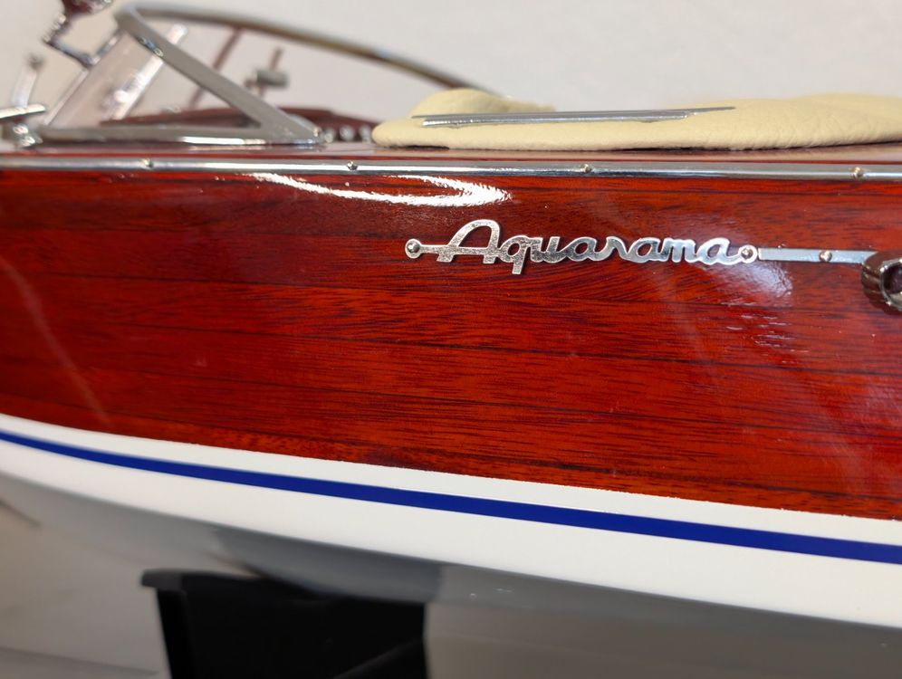 Riva Aquarama Holz Modellboot – Handgefertigt – Luxus Deko (Neu und ...