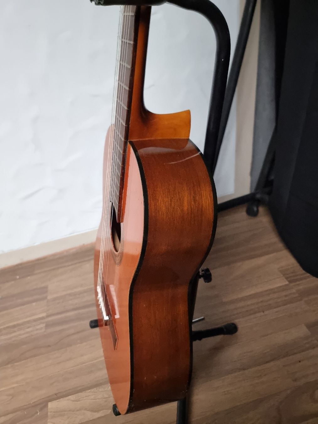 Aria Strumenti musicali: Classical Guitar Ariana A579 – Usato da Solothurn venduto da lyn_6wfc 4