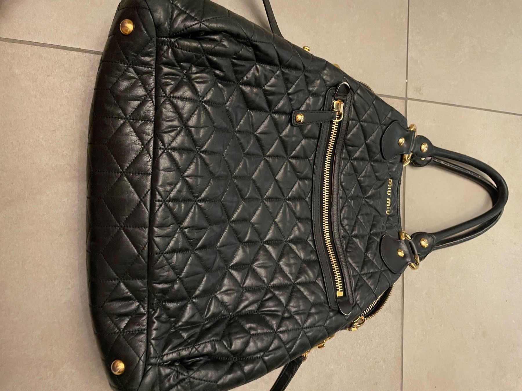 Miu Miu Borse da donna: MIU MIU Tasche – Usato da Zunzgen venduto da mel_y6w2 7