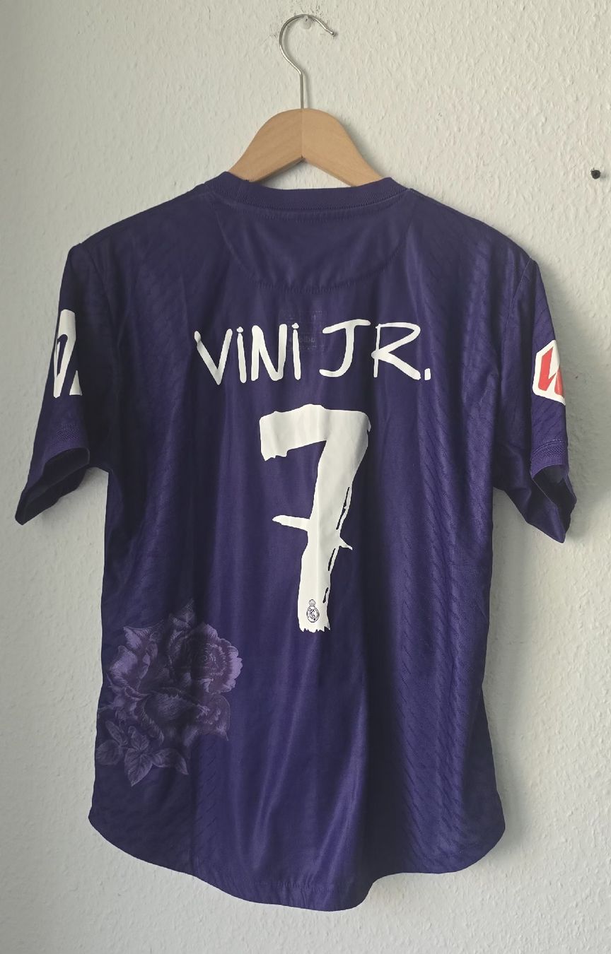 Real Madrid Canottiere & Pantaloni: Maillot Real Madrid Y-3 Violet Fleur - Taille M – Usato da Genève venduto da MariaS2 6