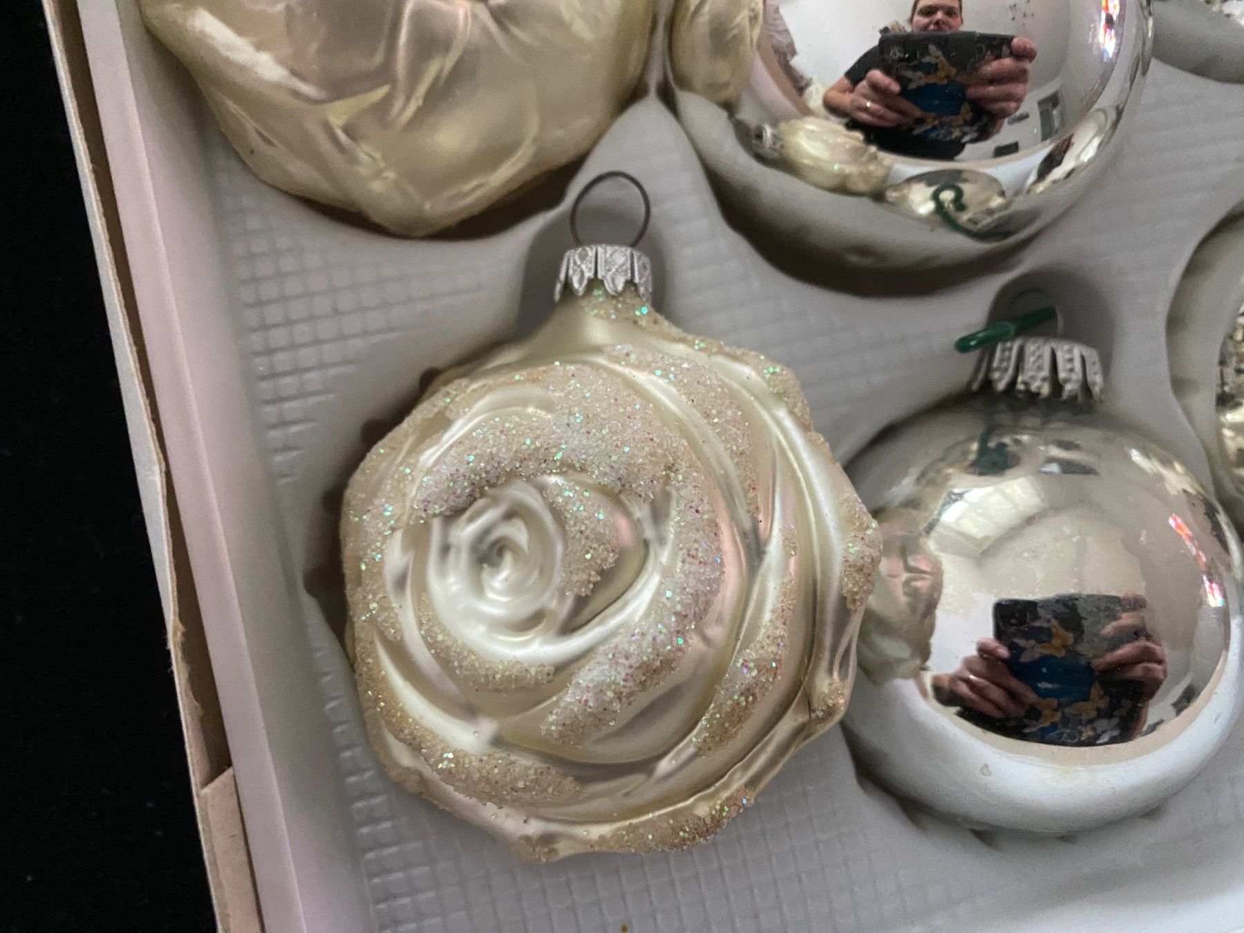 Toutes les décorations: Schöne alte Weihnachtskugeln – D'occasion à Buchrain par Sisi83 2