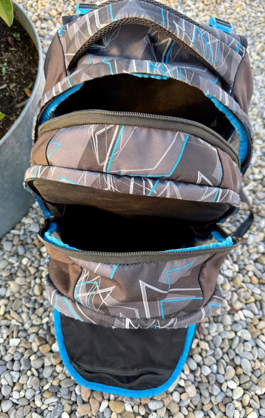 Satch Kindertaschen: Satch Schulthek schwarz grau blau – Gebraucht aus Cham von Contuc 4