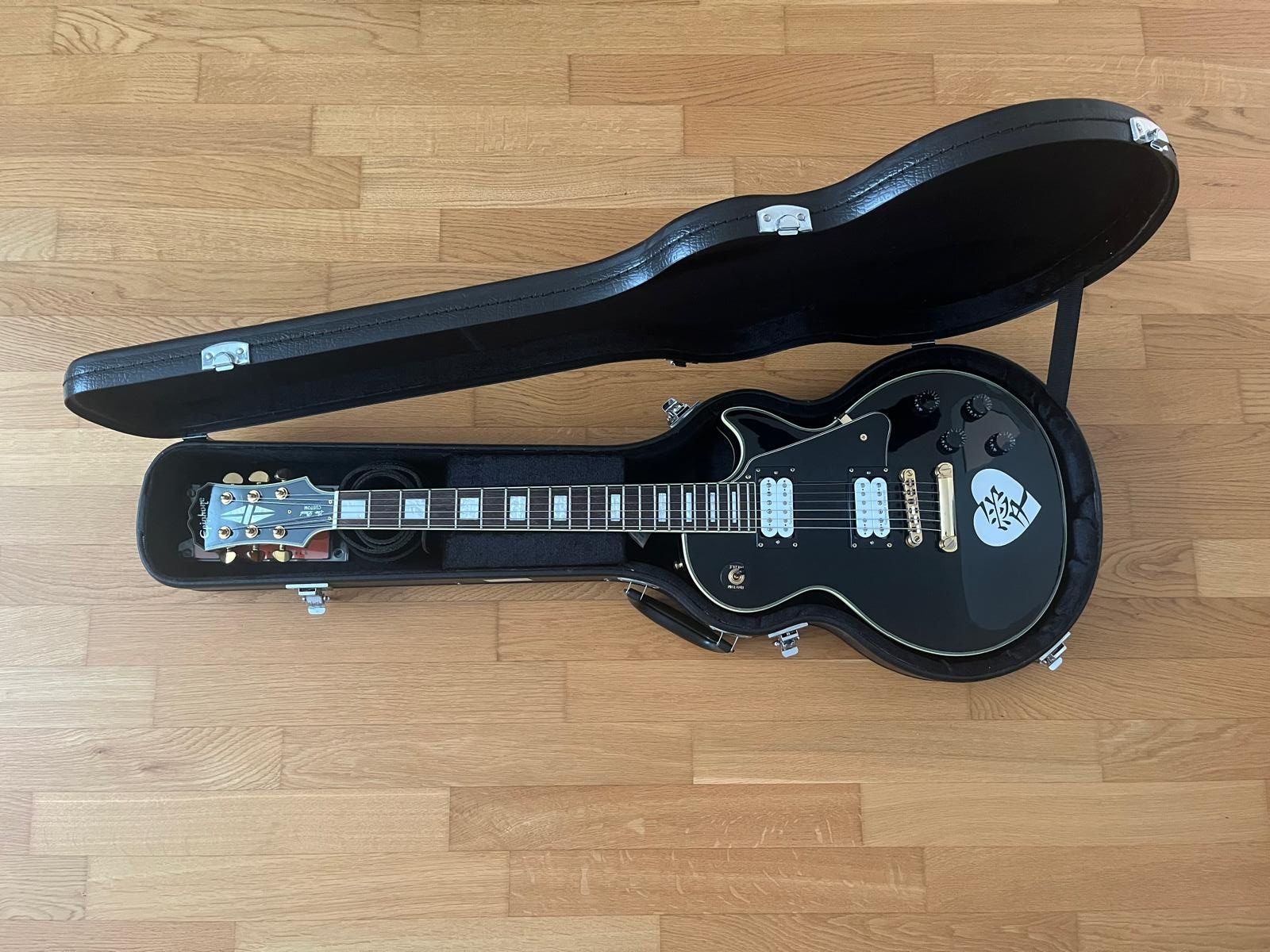 Epiphone Strumenti musicali: Epiphone Les Paul Custom (2006) – Usato da Schwerzenbach venduto da b00nb00n