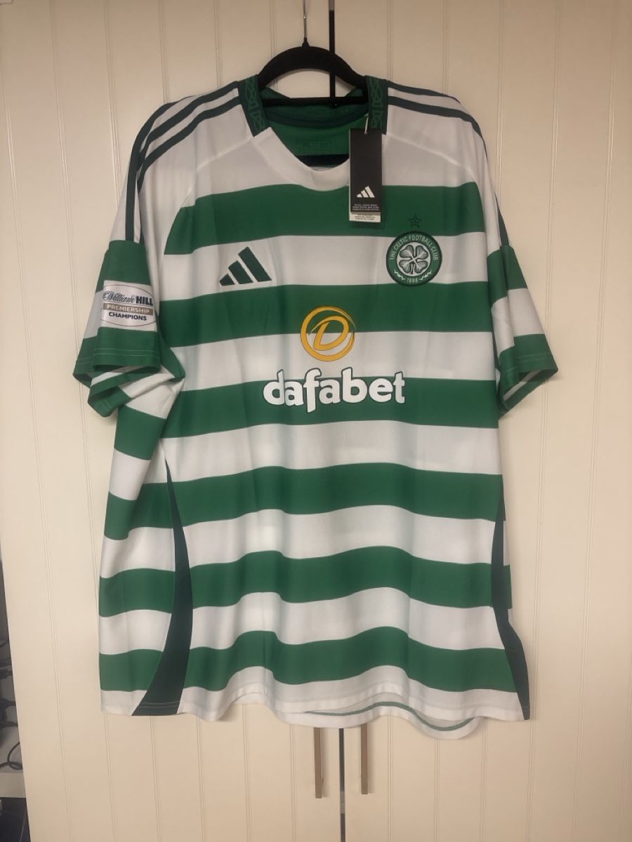 Adidas Maillots de corps & Pantalons: Celtic Trikot – Neuf (Voir description) à Berg TG par LucaWidi