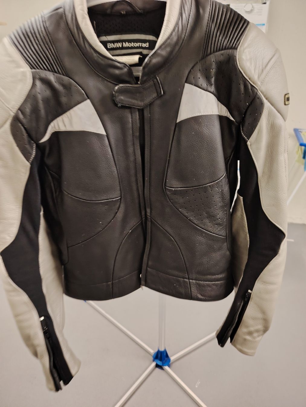 BMW Giacche: BMW Lederjacke – Usato da Rorschacherberg venduto da Fervigo