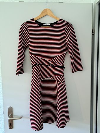 Kleid gestreift Marke EDC Grösse XS guter Zustand