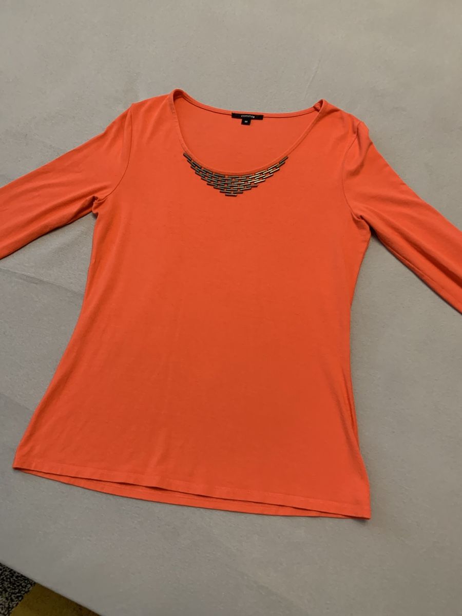 Comma Camicette: Comma Langarmshirt mit Schmuck-Applikation, Gr 38 – Usato da Widen venduto da didy82 2