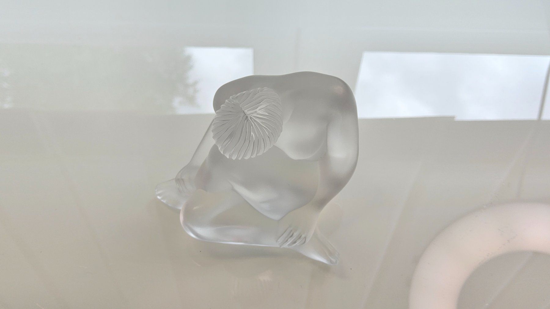 Lalique Statuette: Lalique, statuette en cristal – Usato da Malleray venduto da Frederic24 7