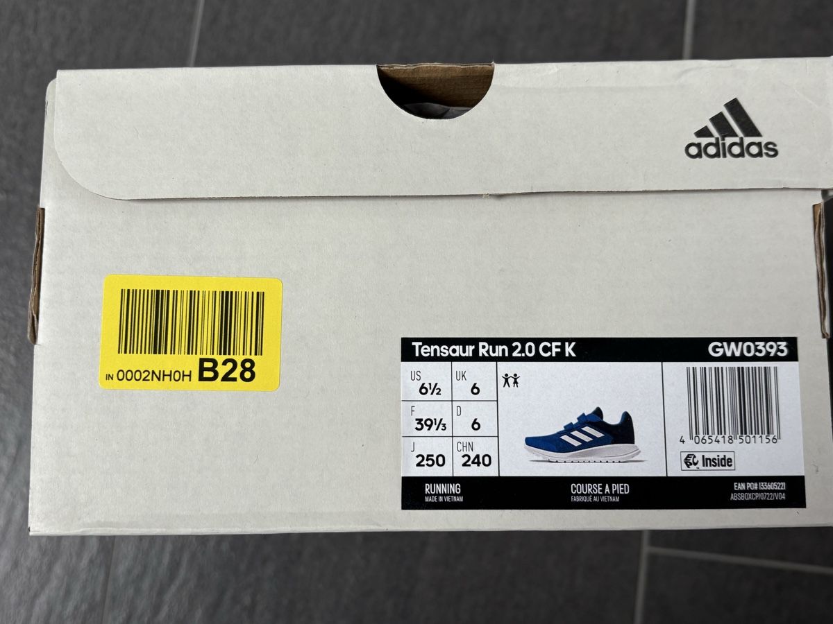 Adidas Scarpe per ragazzi: Adidas Turnschuhe Gr. 39 1/3 – Nuovo (secondo la descrizione) da Horgen venduto da Spikystar13 6