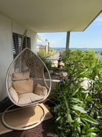 Hänge-Sessel / Egg Chair – Beige mit Polstern Vintage Look