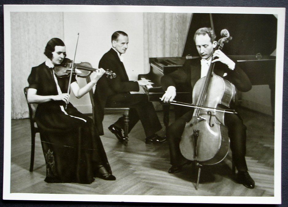Ansichtskarten: BASEL Musik-Trio Müller-Popp – Gebraucht aus Jona von philajona