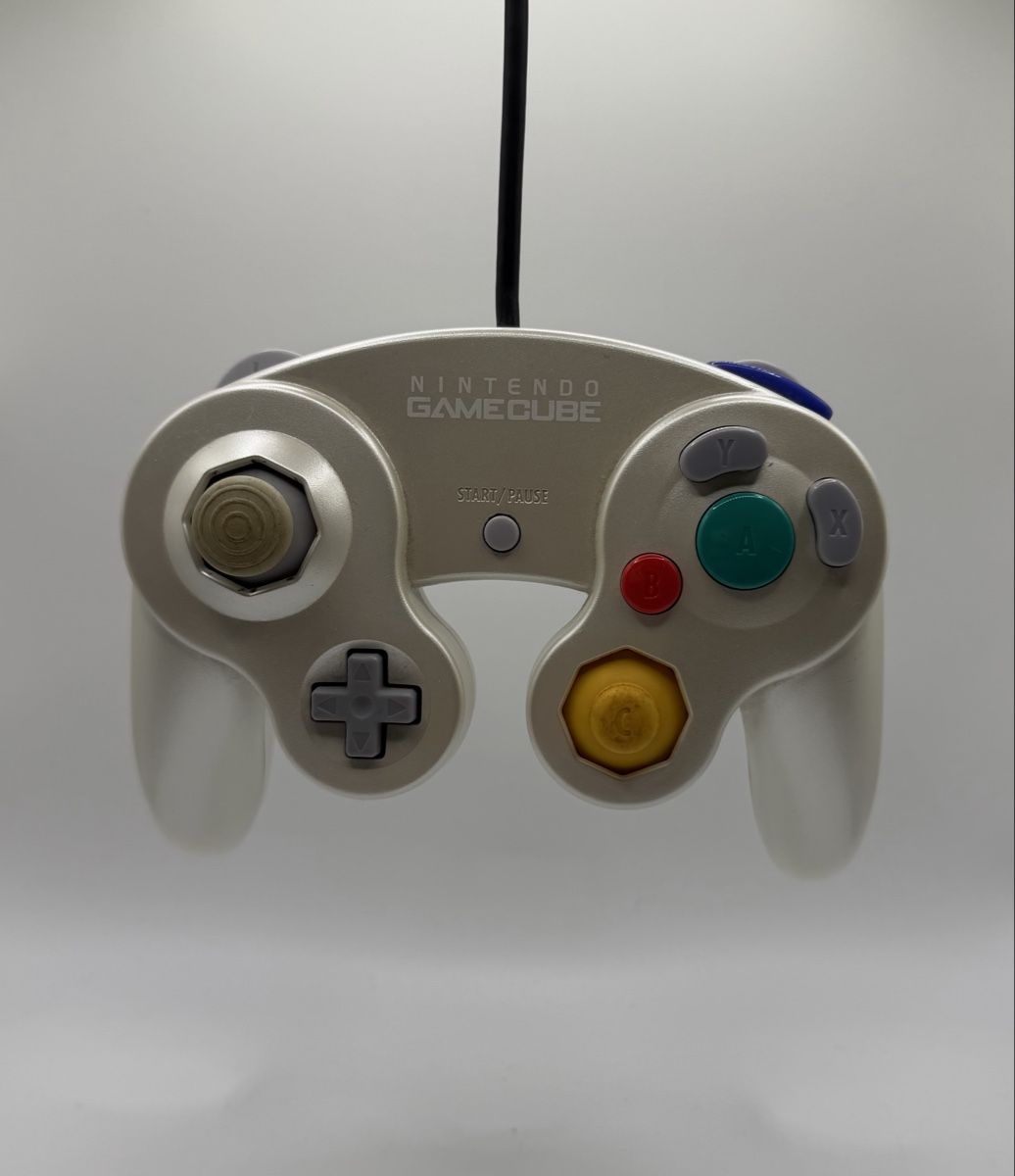 Nintendo Console: Nintendo Gamecube Pearl White Edition  – Usato da Carrouge VD venduto da RETRO-GAME-97 3