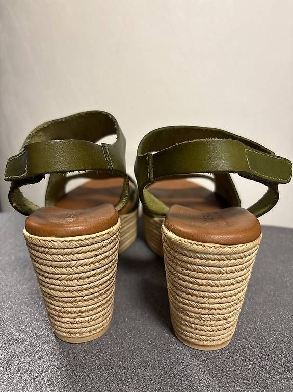 Chaussures femmes: tim & simonsen Grösse 41 – D'occasion à Stettlen par Sim78one 4