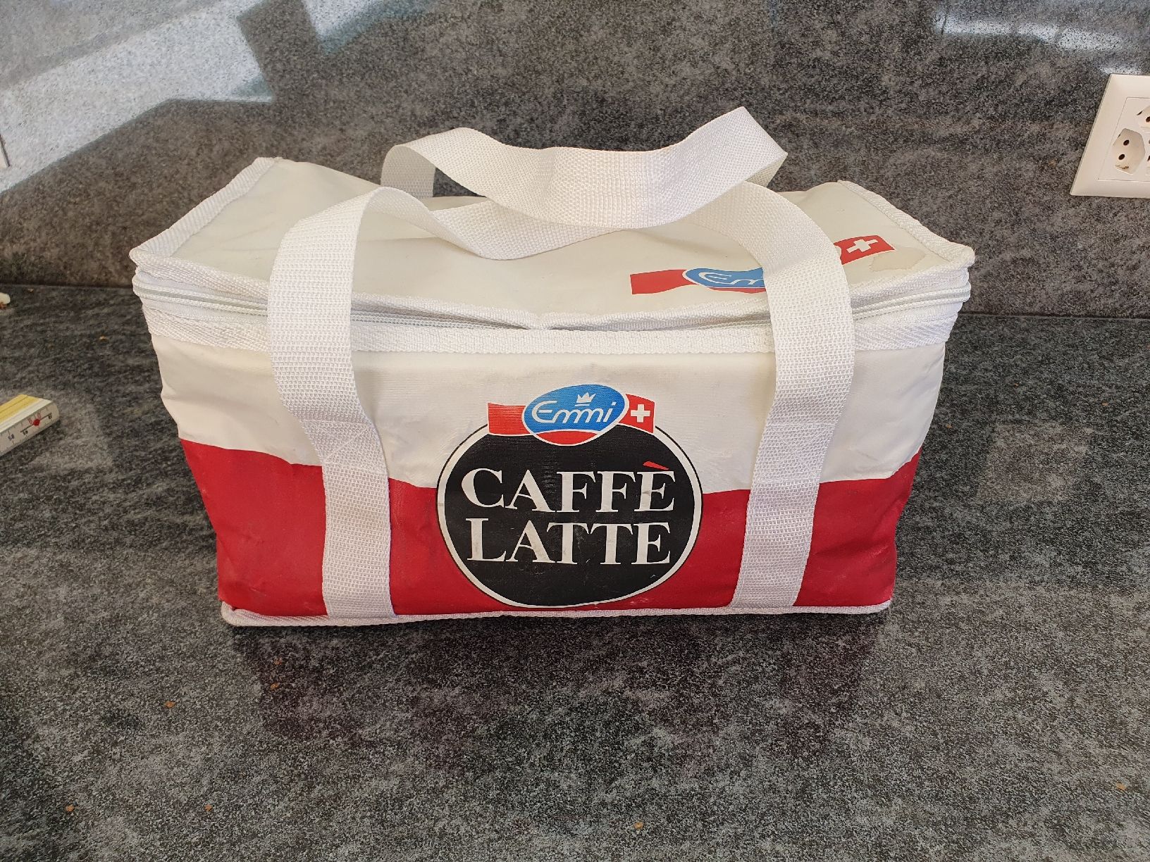 Kühlschränke & Kühlen: Glacière Caffe Latte – Gebraucht aus Veyrier von jul_r9vf