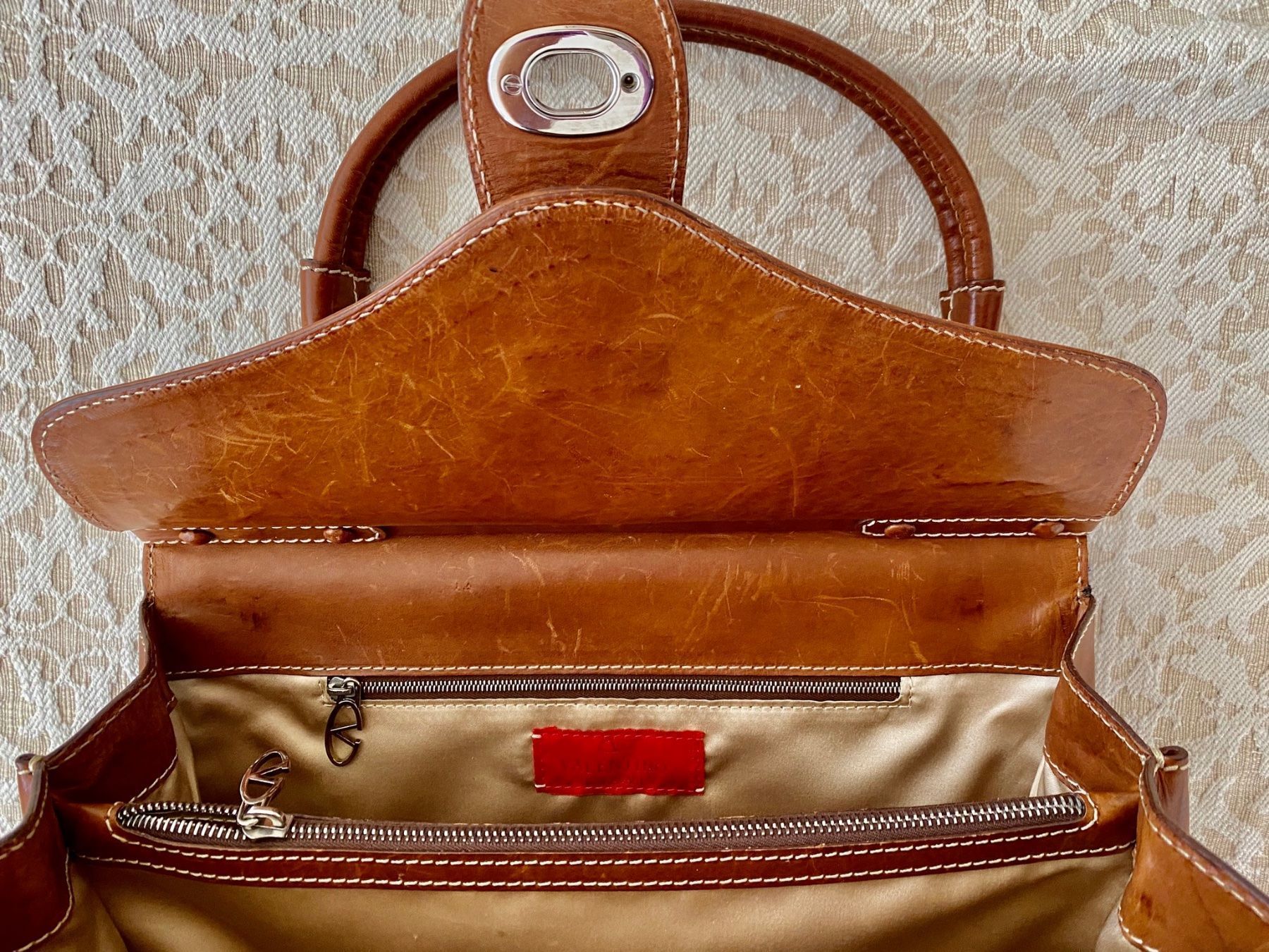 Valentino Taschen für Damen: Valentino Handtasche – Gebraucht aus Triesen von vla_z6rh 6