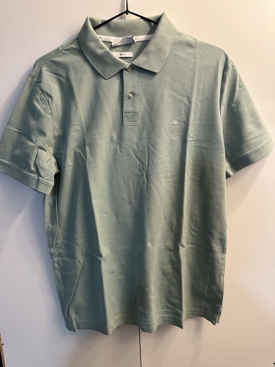 Calvin Klein Polo-Shirts: Poloshirt von Calvin Klein – Gebraucht aus Zürich von har_5sqs