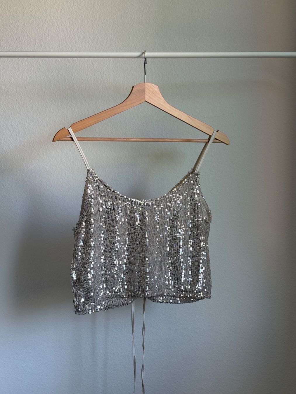 Zara Top: Top mit Pailletten – Usato da Zürich venduto da bbbggg 2