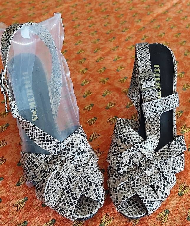 Scarpe da donna: Chaussures été taille 36 – Usato da Tschugg venduto da uldrypr