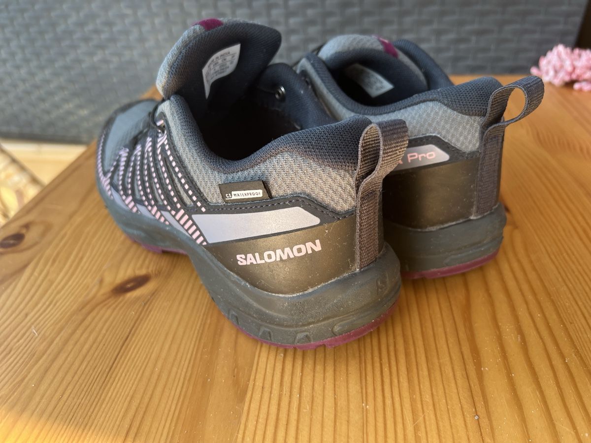 Salomon Schuhe für Mädchen: Schuhe Salomon Gr.35 – Gebraucht aus Dietwil von kim_9ntv 3