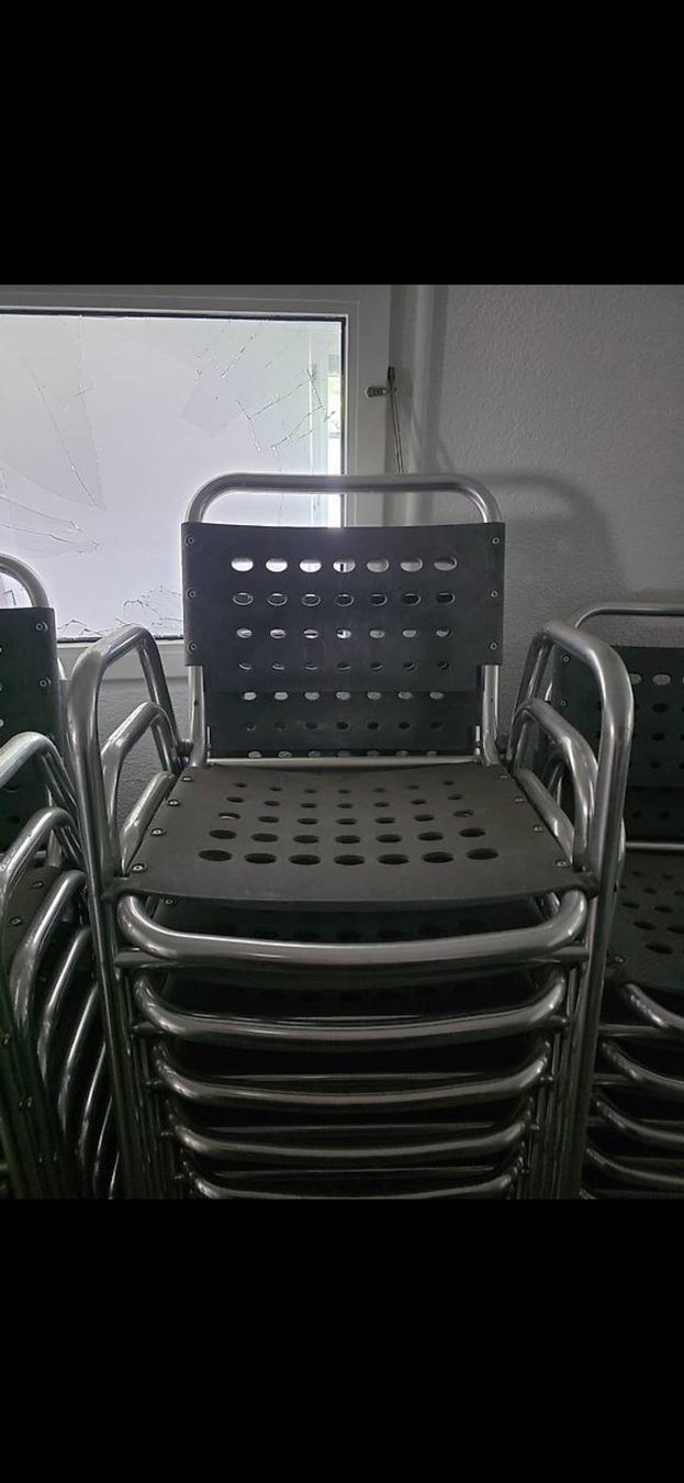 Chaises: Gartenstühle (Gastro) – D'occasion à Zuchwil par stef.g