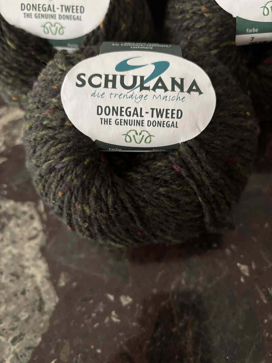 Laine: Donegal Tweed wool  – Neuf avec emballage d'origine à Zürich par BredaB 1