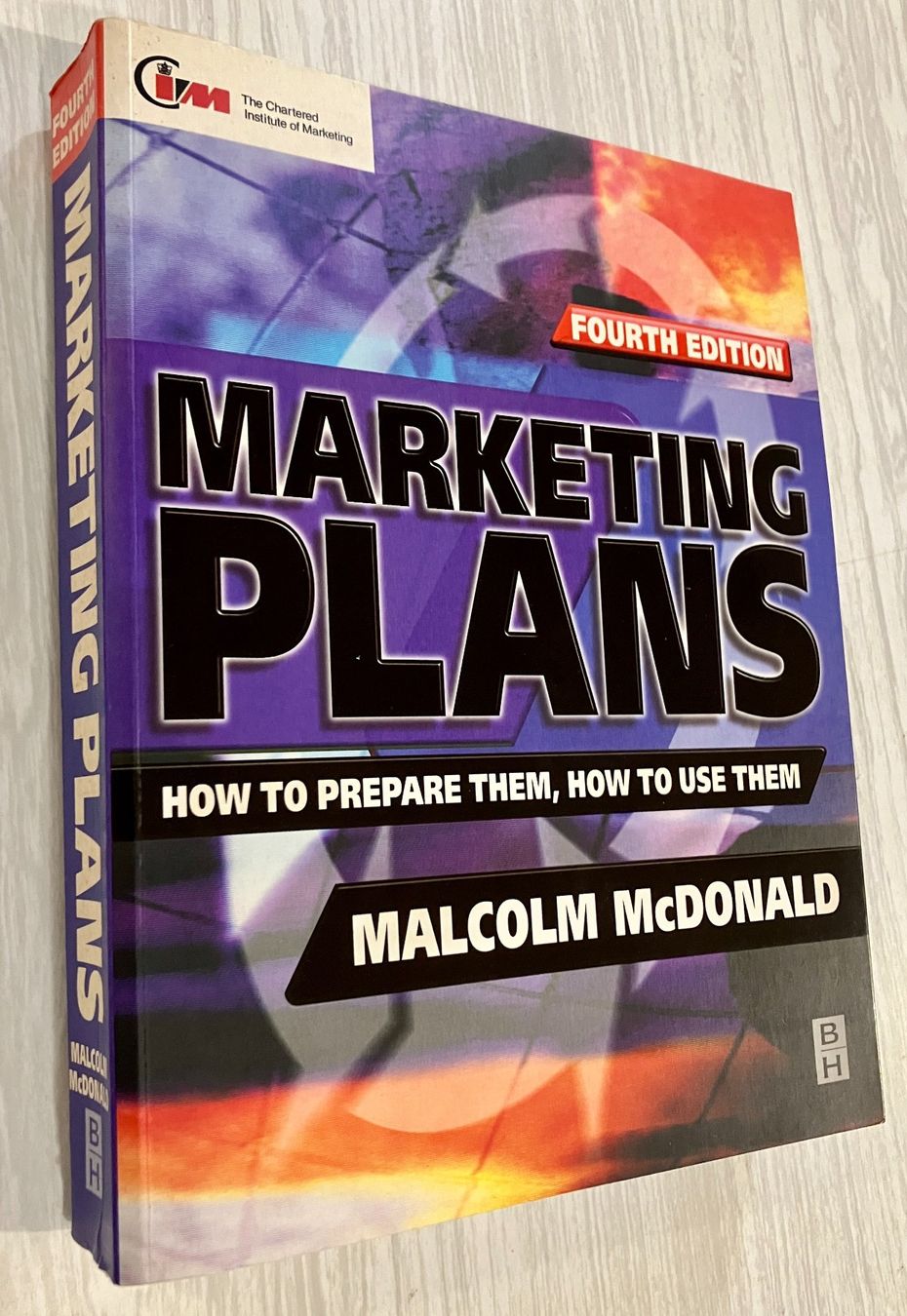 Libri: Malcolm McDonald. Marketing Plans, Fourth Edition – Usato da Chêne-Bougeries venduto da Vintage-Era 5