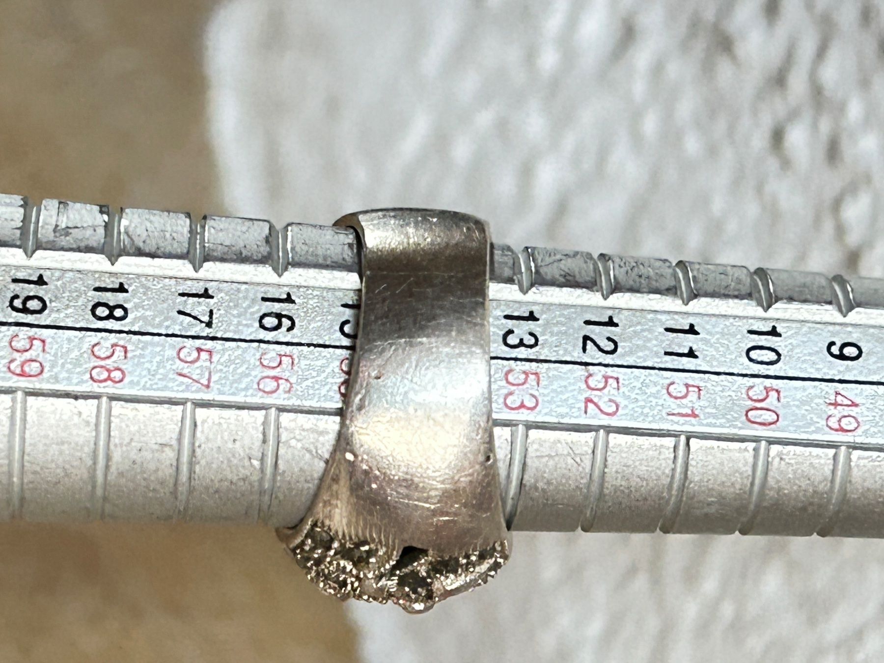 Anelli: Königlicher Silberring mit Pyrit, edel (54.5) – Usato da Laufen venduto da Bellebellezza 6