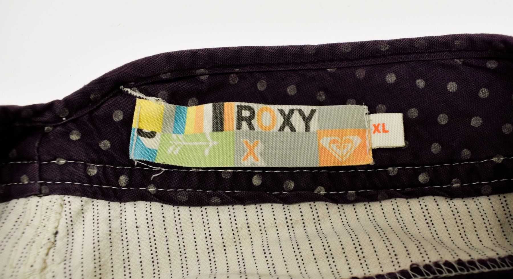 Roxy Pantaloni: kurze Hose, Shorts ROXY Damen – Usato da Biel/Bienne venduto da tim_pww5 5