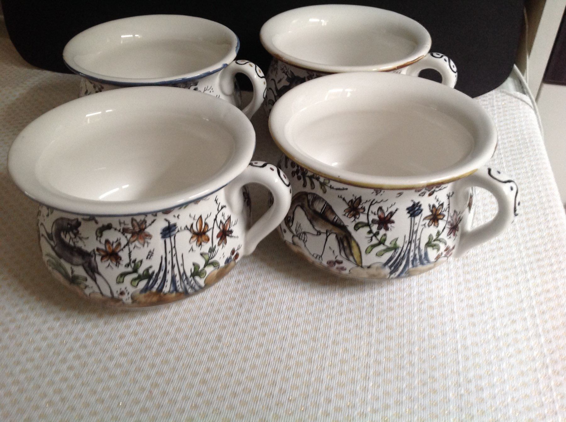Tazze: Tasses - de Coimbra Portugal – Usato da Sion venduto da accroshoes 2