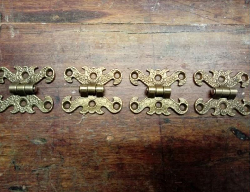 Pack De 20 Charnières Plates Blanches Pour Avion RC - Tailles 12x24mm Et 20x36mm