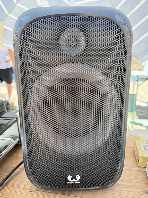 Lautsprecher: Musik Box Fresh and Rebell – Gebraucht aus St. Gallen von mar_x7pw 2