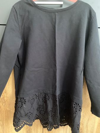 Pull Zara noir dentelle taille S comme neuf