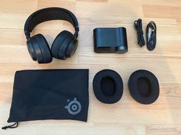 SteelSeries Arctis Nova Pro Wireless + extra Earcups